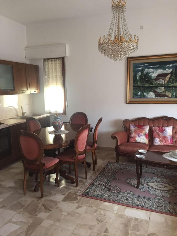 B&B Anna Пішинас Екстер'єр фото